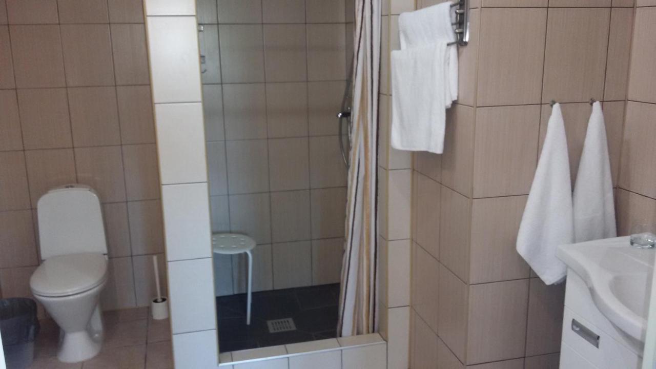 Васкелово: База Отдыха Онега