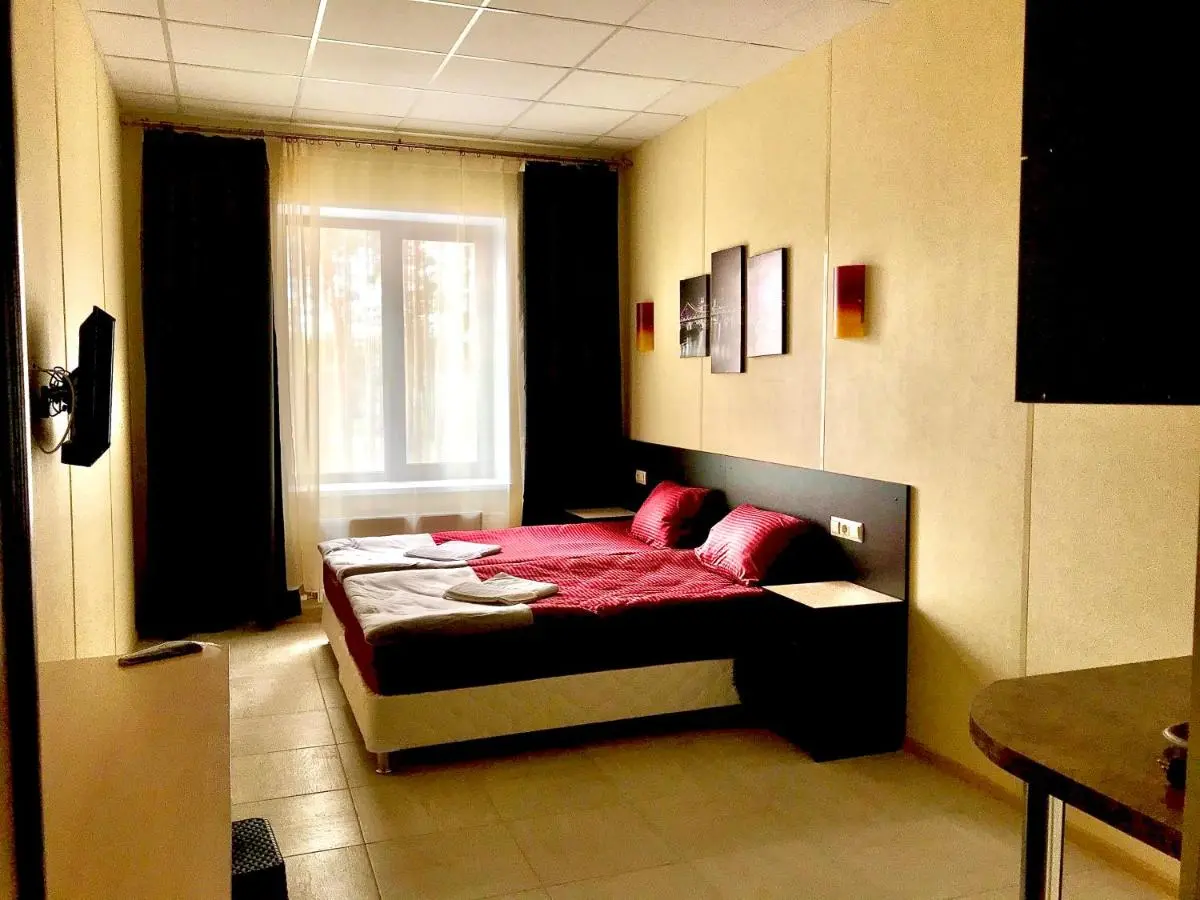 Nadevitsy: Hotel Globus
