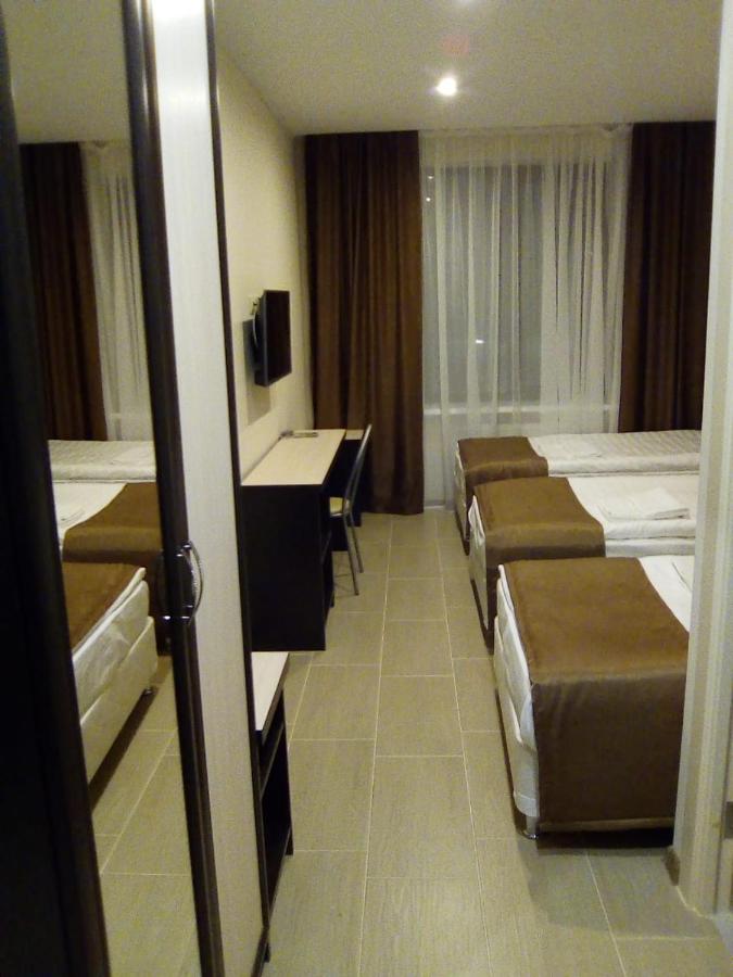 Nadevitsy: Hotel Globus