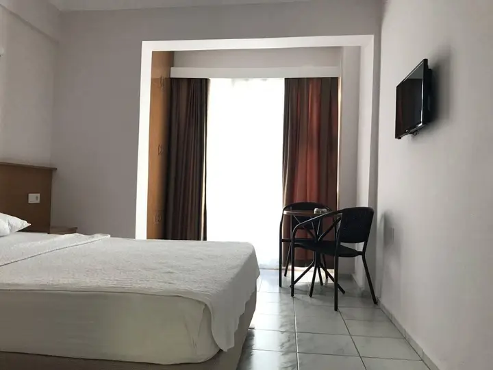 Фетхие: Cam Hotel