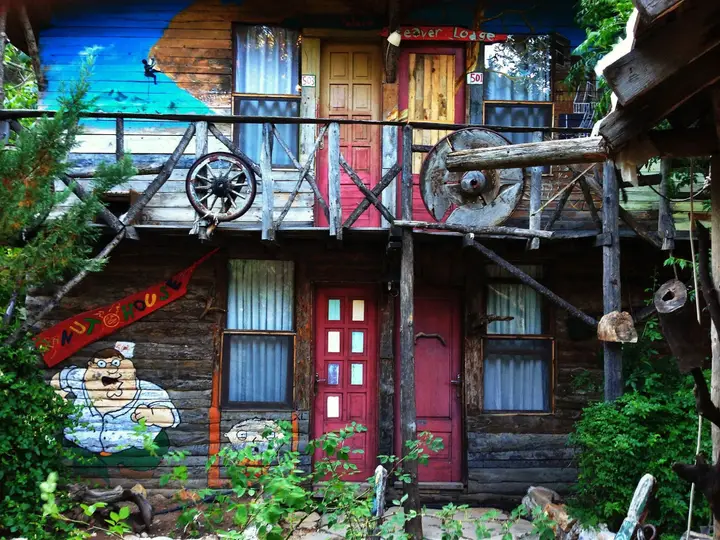 Кумлуджа: Kadir's Tree Houses