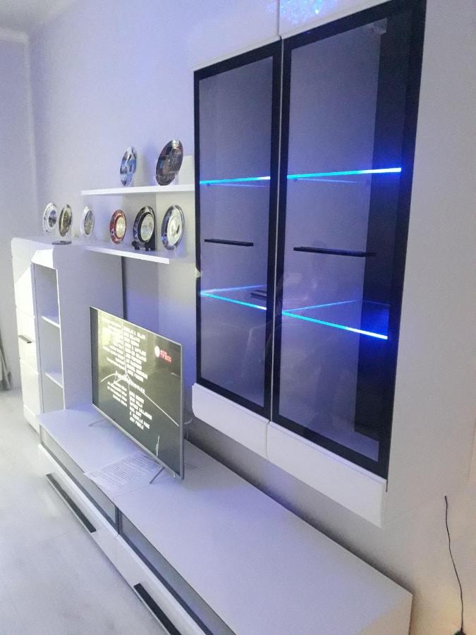 Пионерский: Apartment 65м2 на первой линии моря