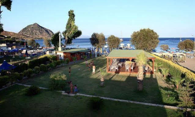 Акьярлар: Parilti Beach & Apartments