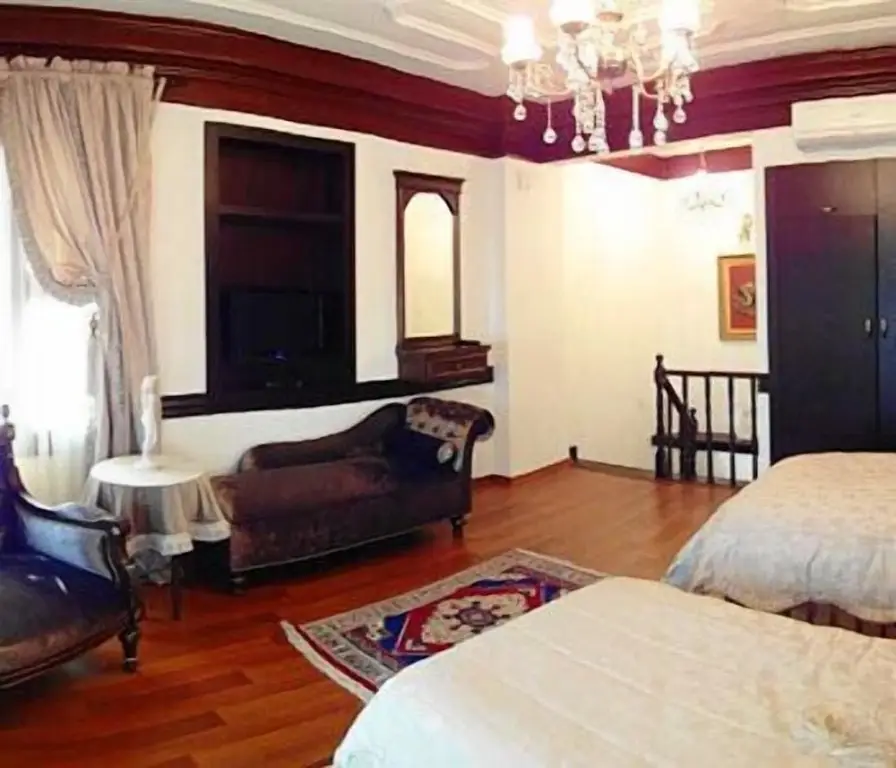 Стамбул: Ascot House