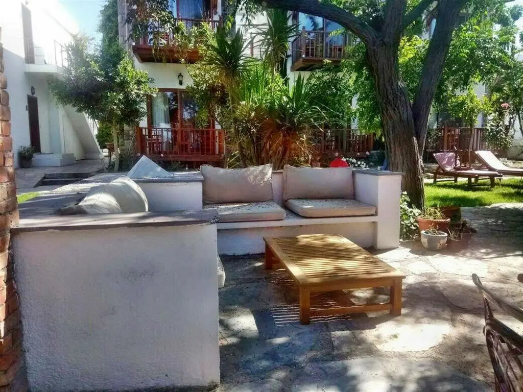 Голькой: Golkoy Suites