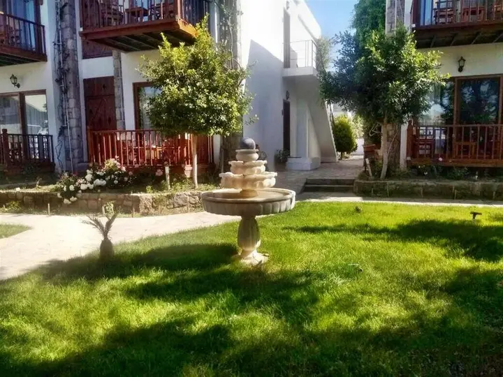 Голькой: Golkoy Suites