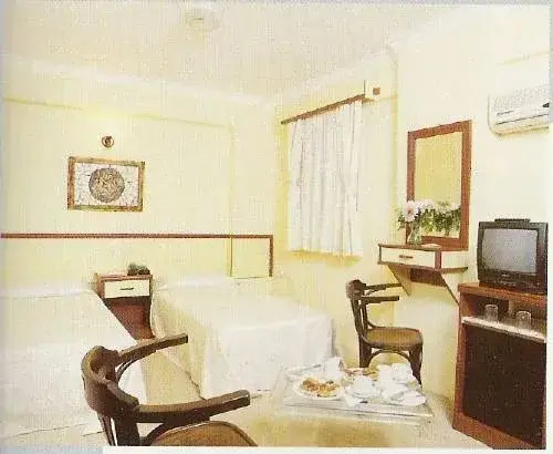 Измир: Izmir Elit Hotel