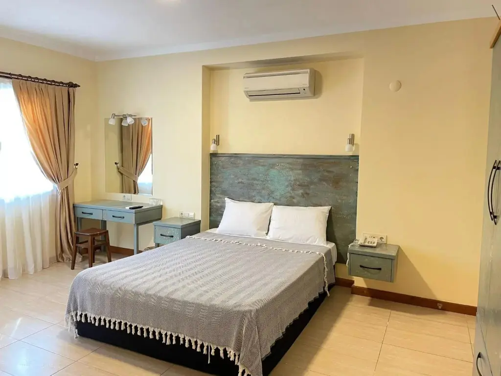 Фетхие: Hotel Dalos