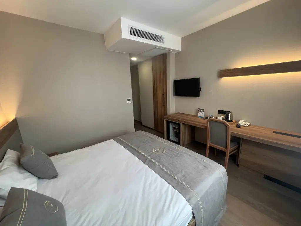 Fuar Hotel — фото 1