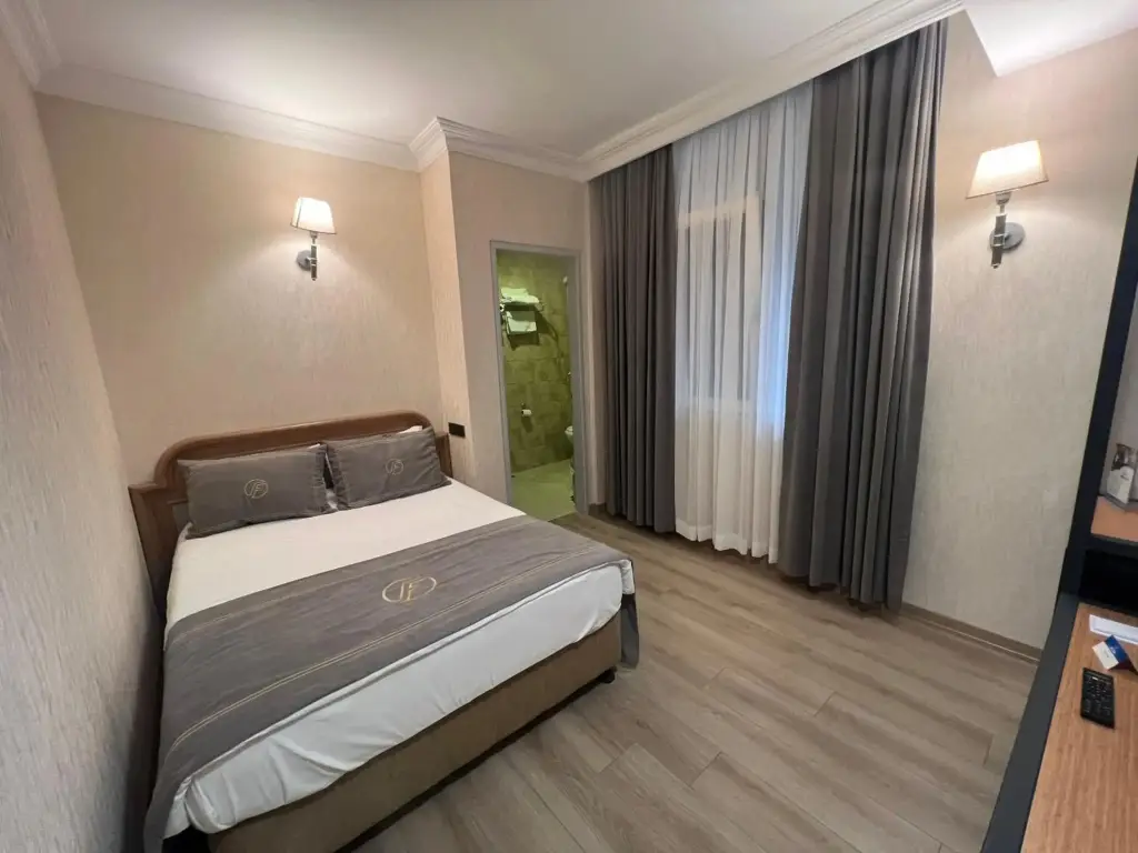 Стамбул: Fuar Hotel