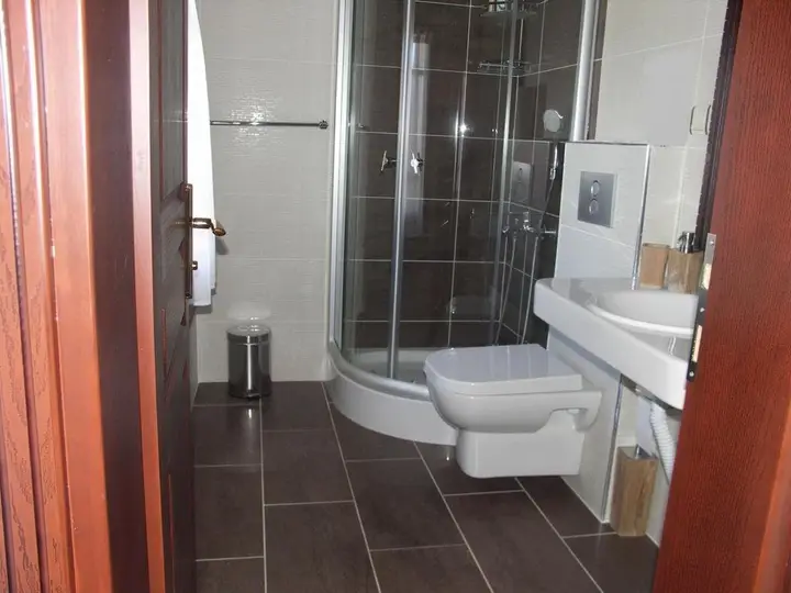 Айвалык: Mythos Hotel