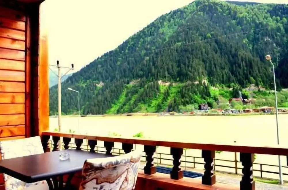 Узунгёль: Doga Motel Uzungol