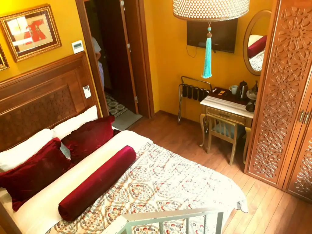 Стамбул: Merial Hotel