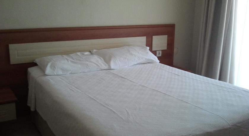 Чешме: Bonn Apart Hotel