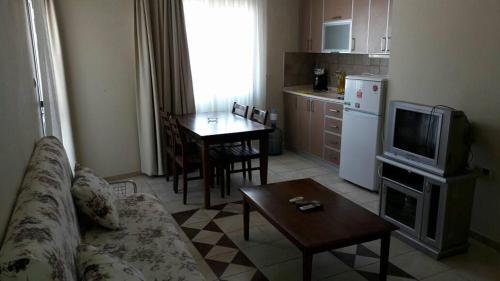 Чешме: Bonn Apart Hotel