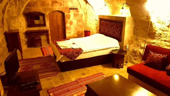 Аккой: Monte Cappa Cave House