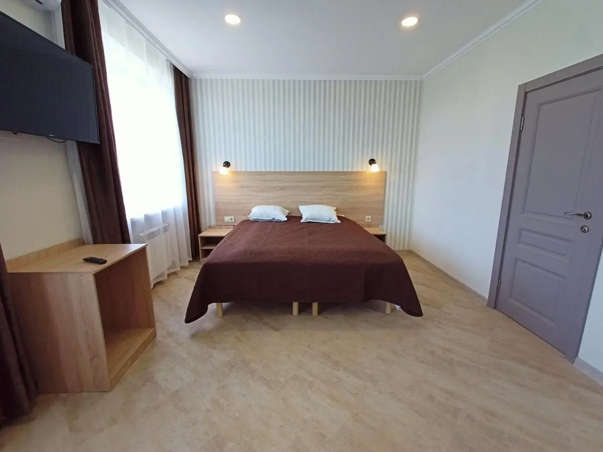 Паша: Yubileynaya Motel