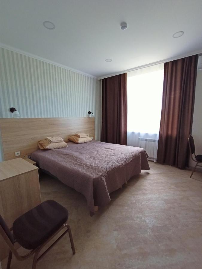 Паша: Yubileynaya Motel