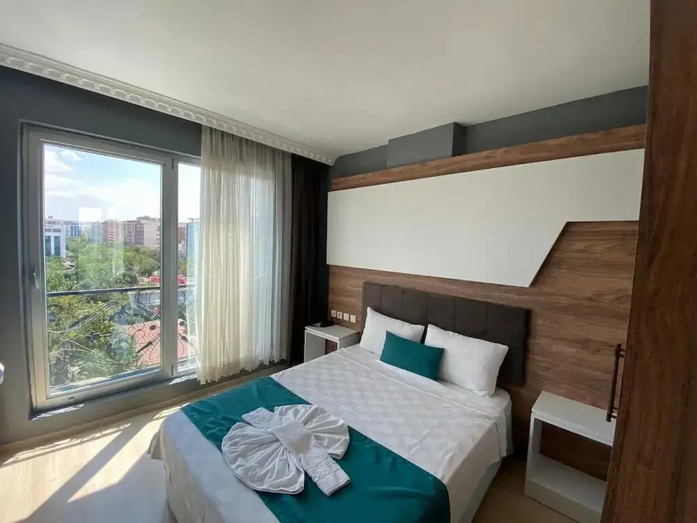 Батман: Hotel Bozoogullari
