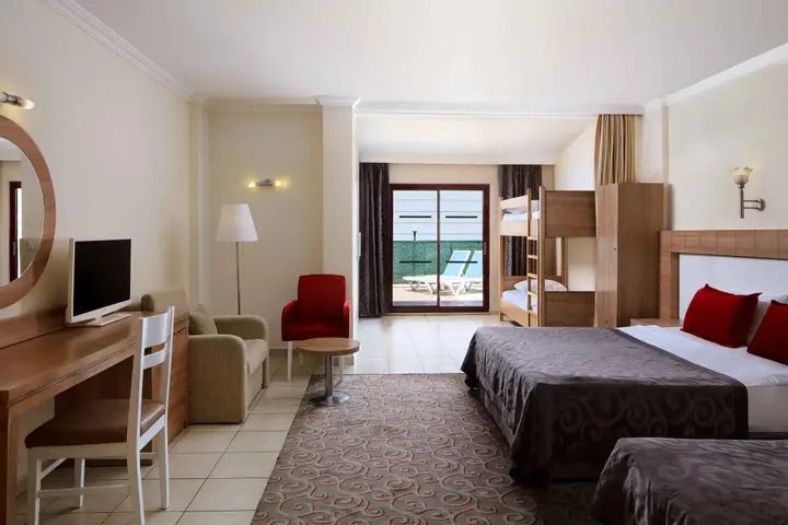 Окурджалар: Galeri Resort Hotel