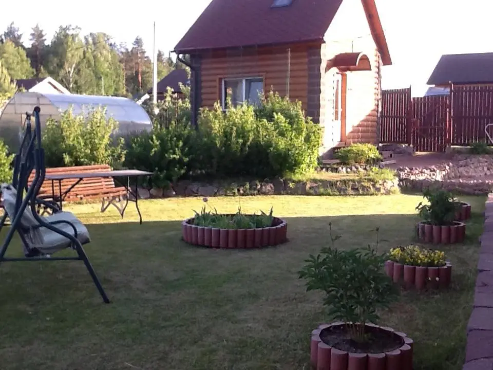 Ольховка: Holiday home Priozerie
