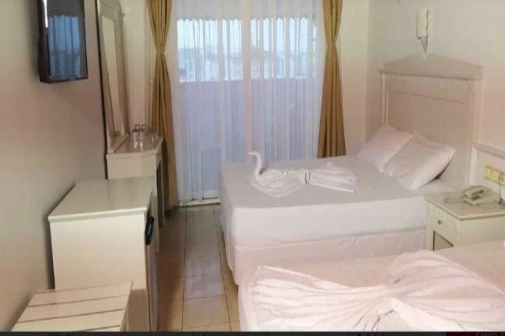 Аланья: Grand Bahama Beach Hotel