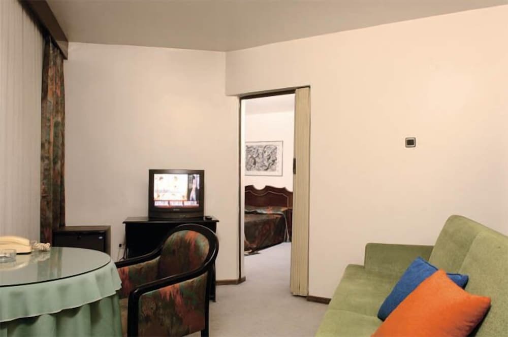 Измир: Hotel Yumukoglu
