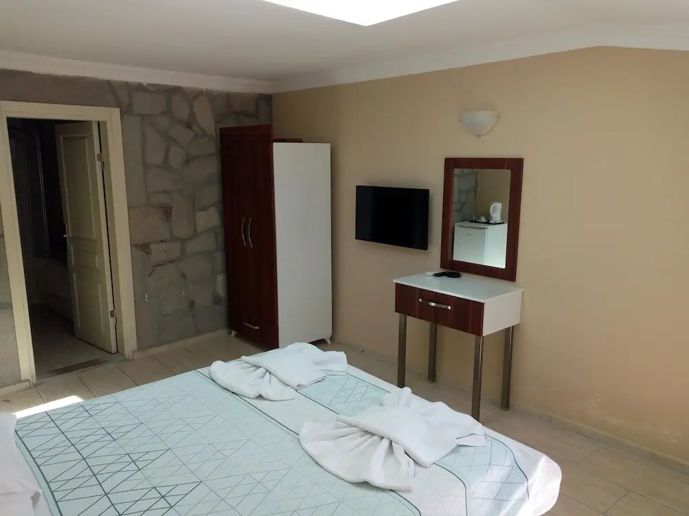 Бехрамкале: Assos Hotel