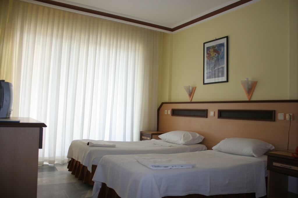 Side Ozgurhan Hotel — фото 1