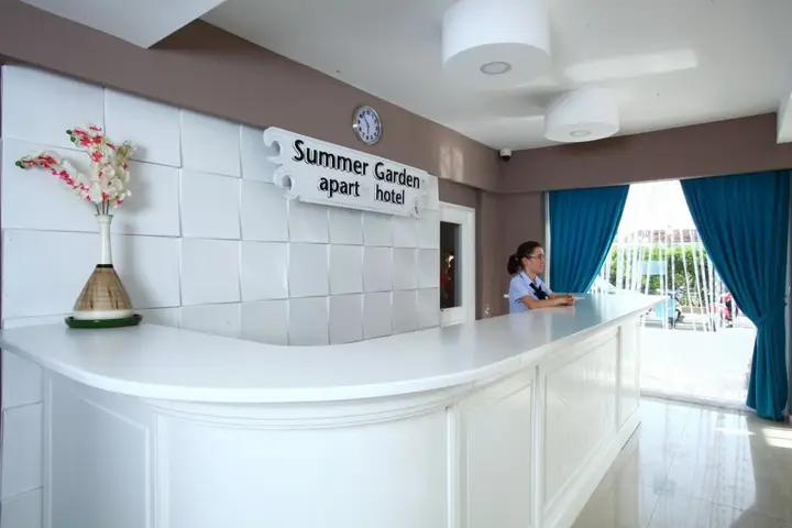 Битез: Summer in Garden Suites & Beach Hotel