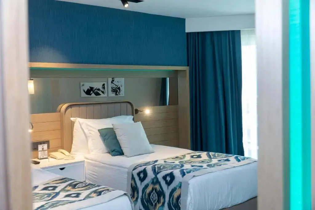 Аксу: Royal Wings Hotel — All Inclusive