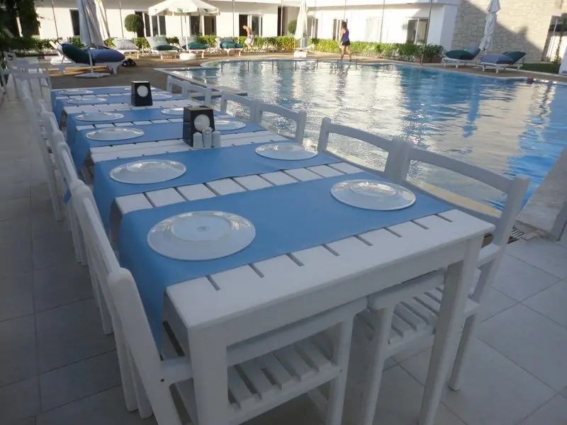Чешме: Hotel Yeni