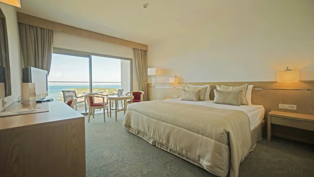 Чешме: Grand Hotel Ontur