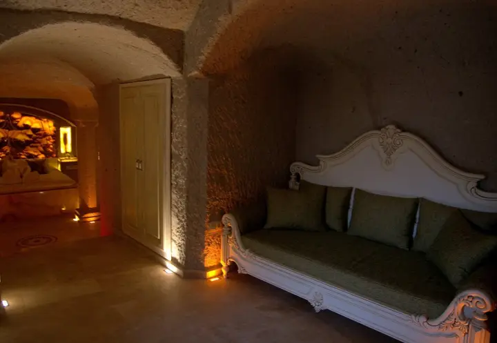 Учисар: Hotel Lalesaray
