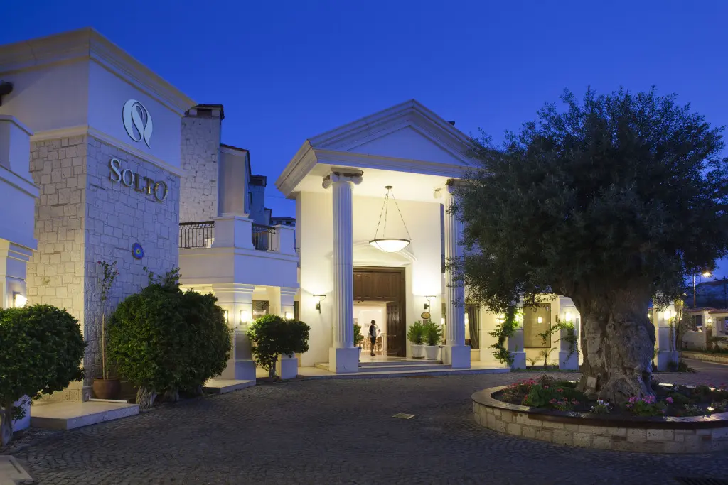 Чешме: Отель Premier Solto Hotel by Corendon