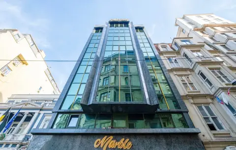 Marble Hotel — фото 1