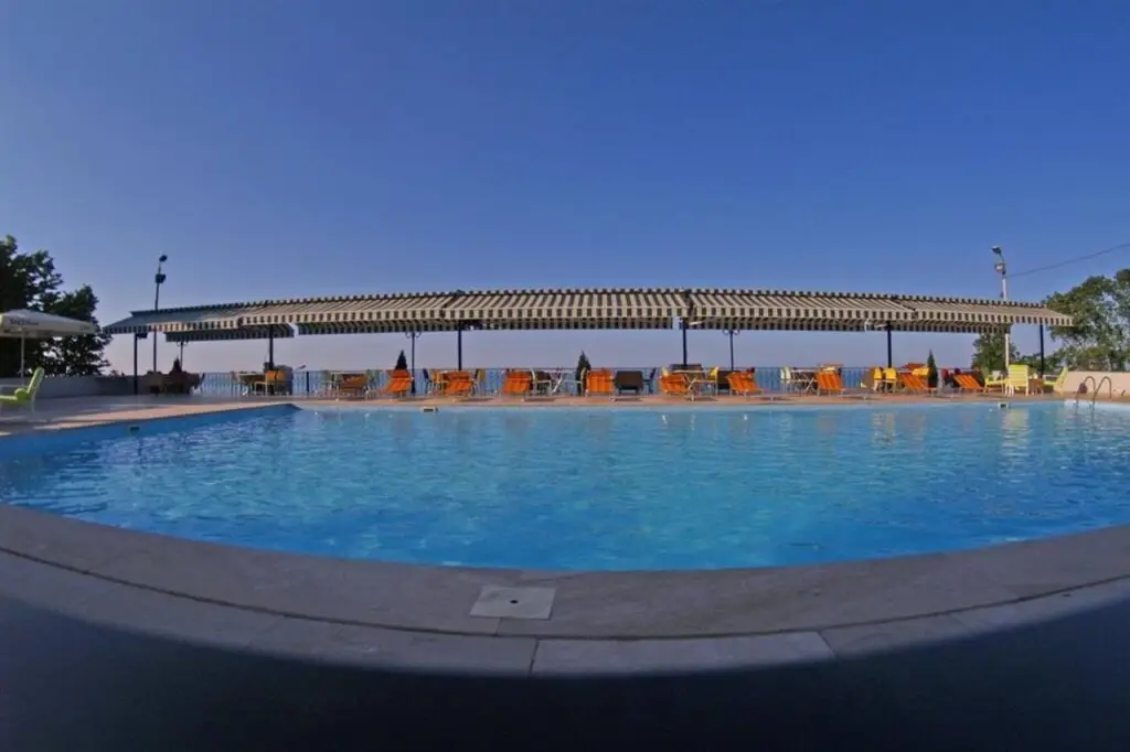 Трабзон: Mora Hotel