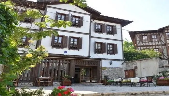 Сафранболу: Akce Konak
