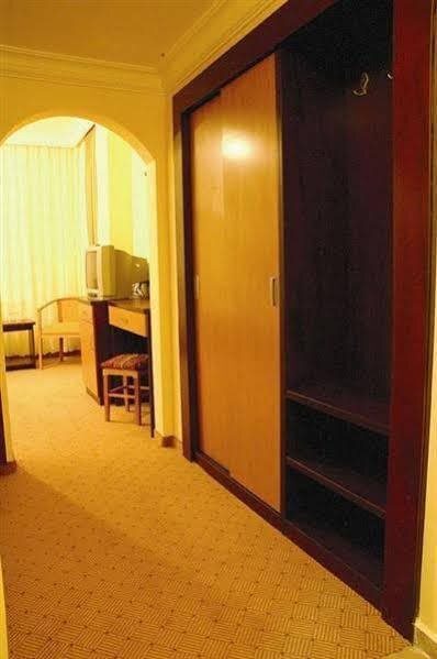 Козаклы: Kozakli Grand Termal Hotel