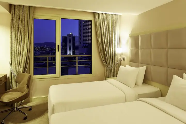 Измир: Doubletree By Hilton Hotel Izmir - Alsancak