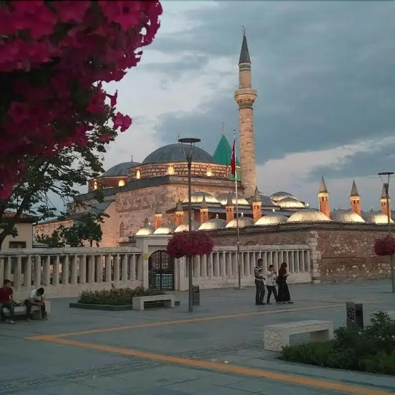 Конья: Hotel Cesme
