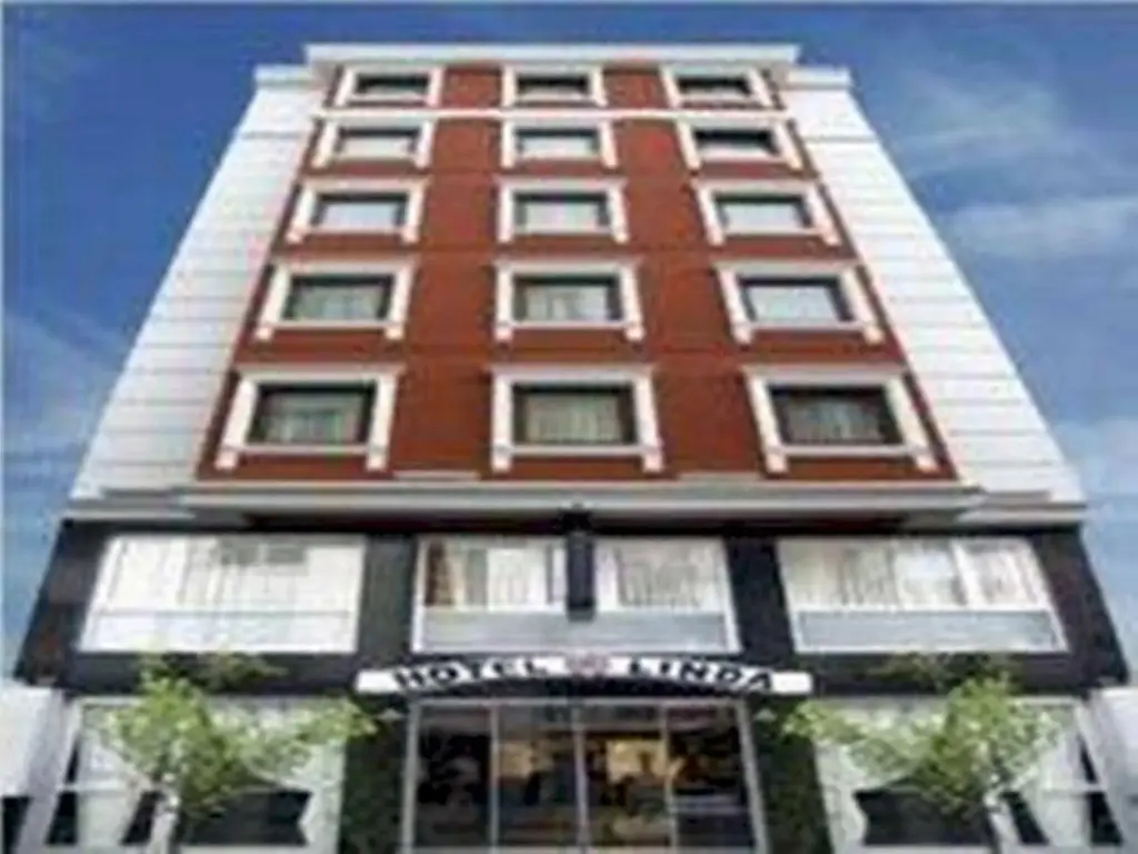 Стамбул: Hotel Linda