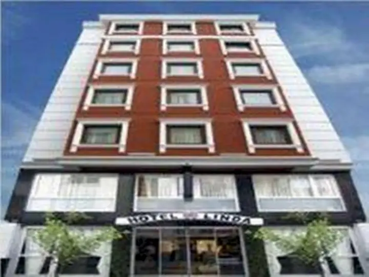 Стамбул: Hotel Linda