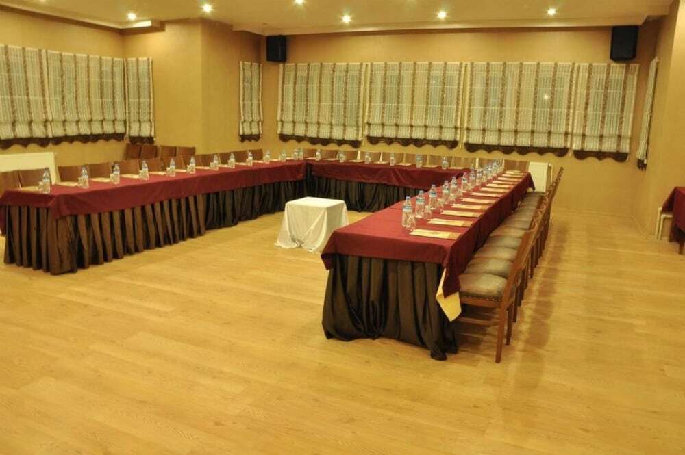 Кютахья: Grand Cinar Hotel