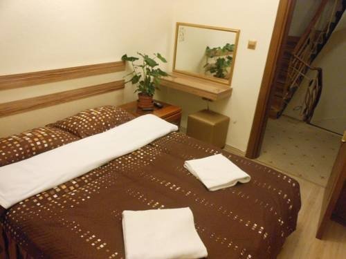 Стамбул: Galata-2 Hotel
