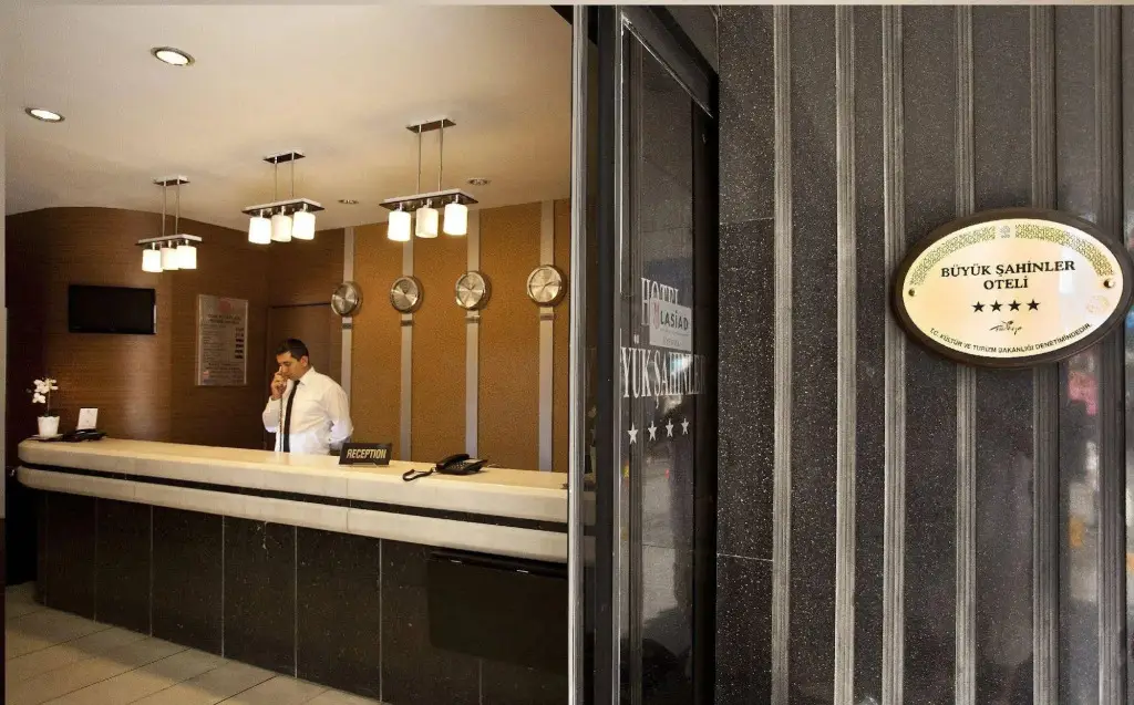 Стамбул: Hotel Büyük Şahinler