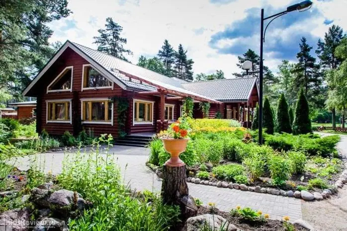 Овраги: База Отдыха Green Village