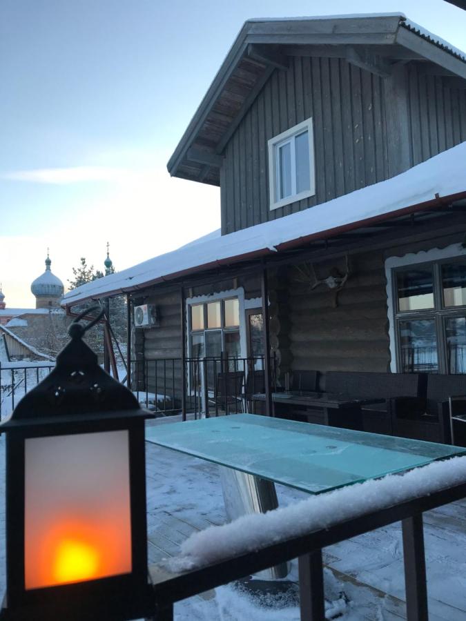 Старая Ладога: Art cottage "Staroladozhskaya Usadba"