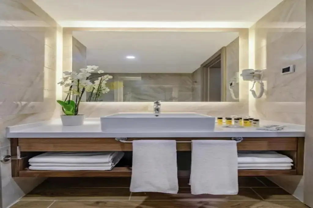 Кемер: Ring Beach Hotel
