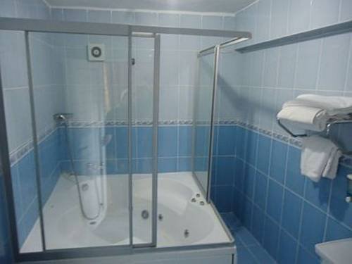 Ыгдыр: Imparator Hotel